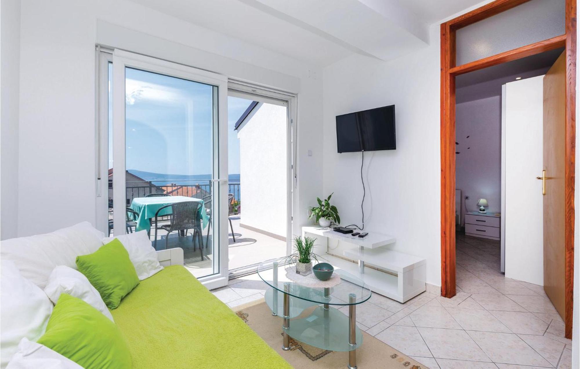 Nice Apartment In Crikvenica With Wifi ภายนอก รูปภาพ