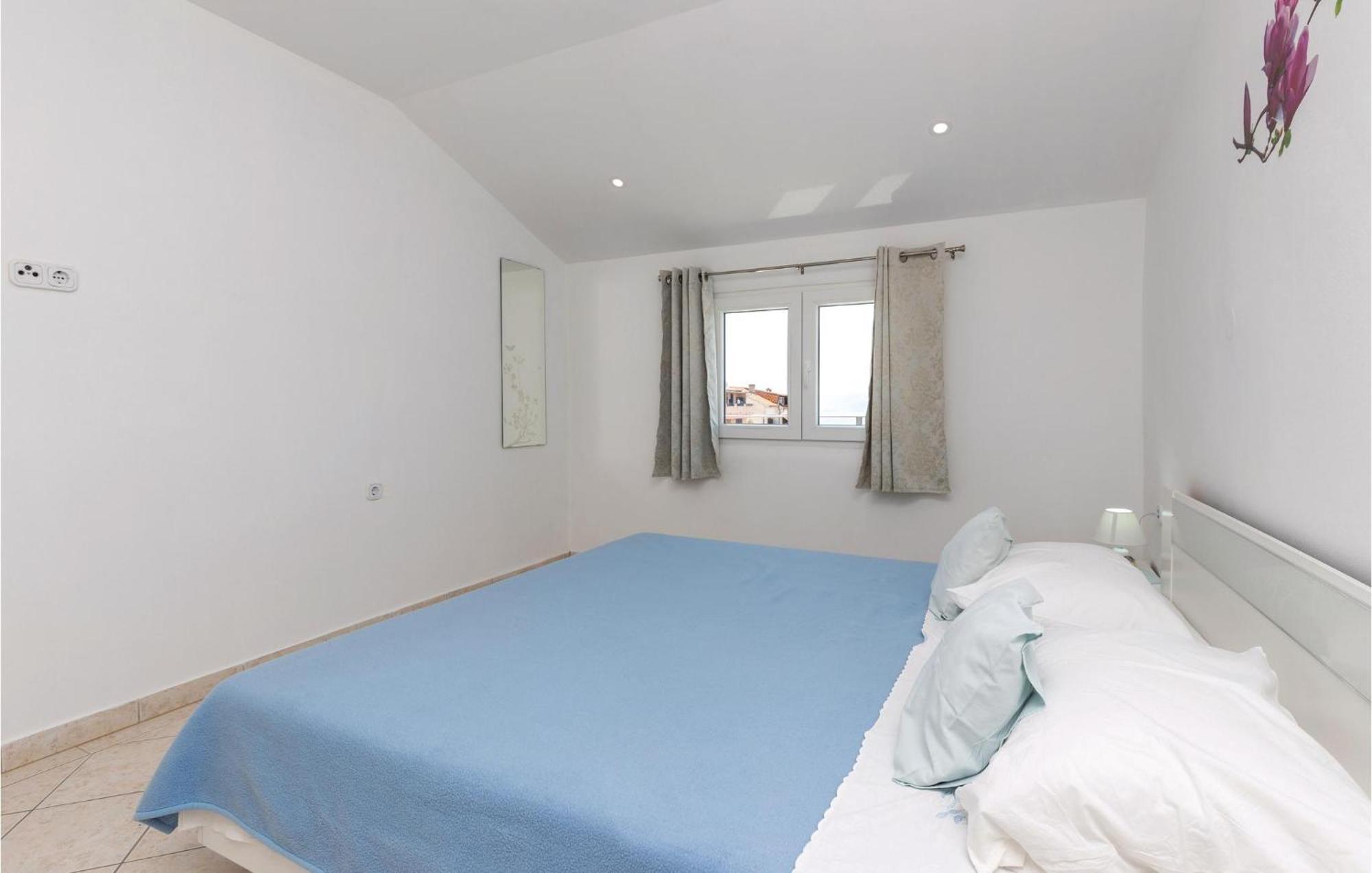 Nice Apartment In Crikvenica With Wifi ภายนอก รูปภาพ